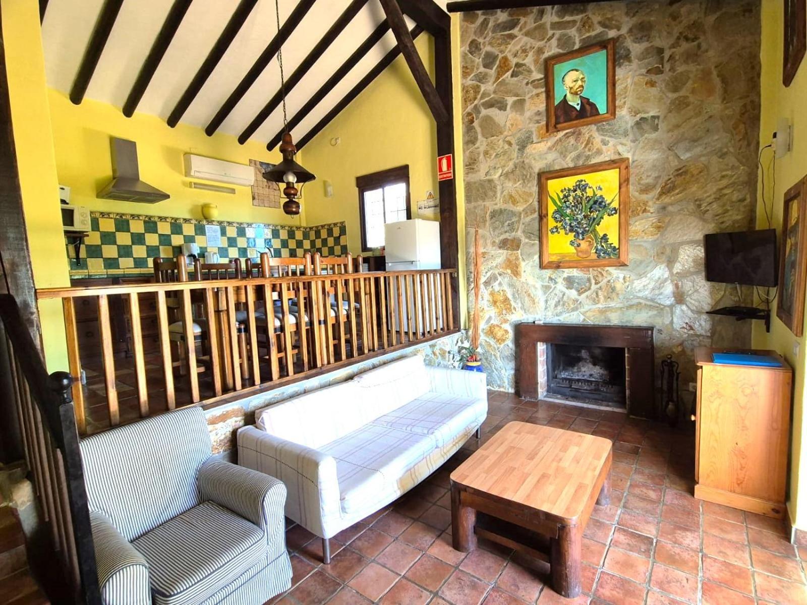 Rural Cottage, With Pool & Optional Private 6 Guests Jacuzzi Толокс Екстериор снимка